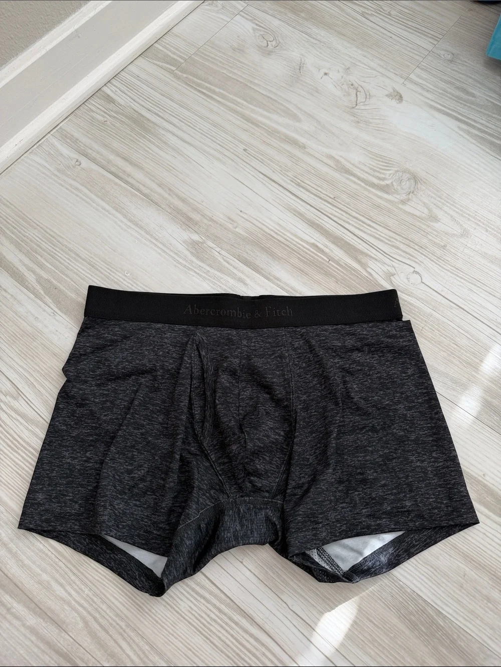 Abercrombie & Fitch Men's Dark Charcoal Heather Boxer Briefs